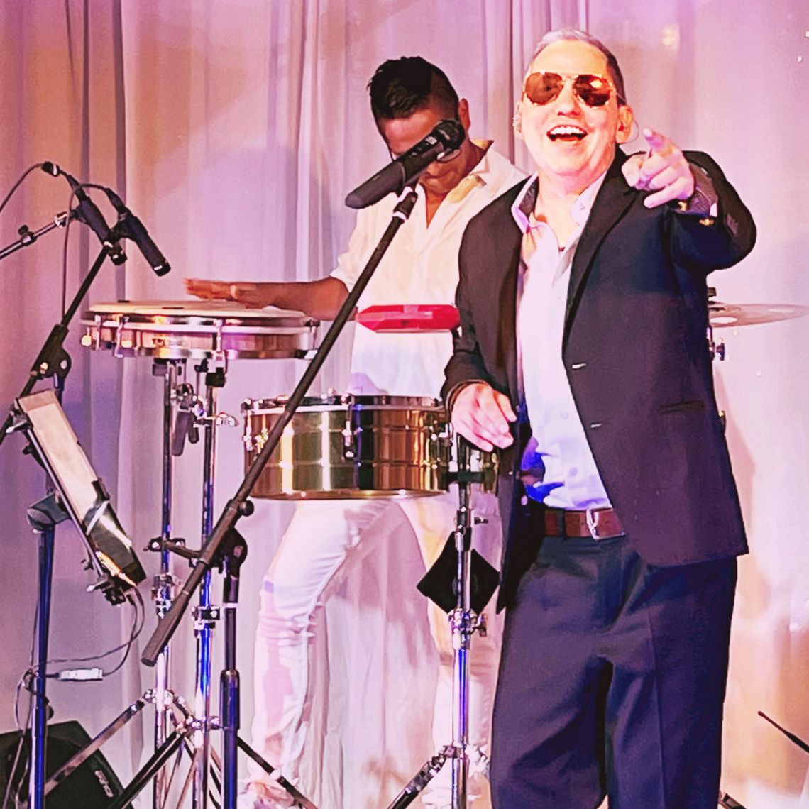 Salsa band